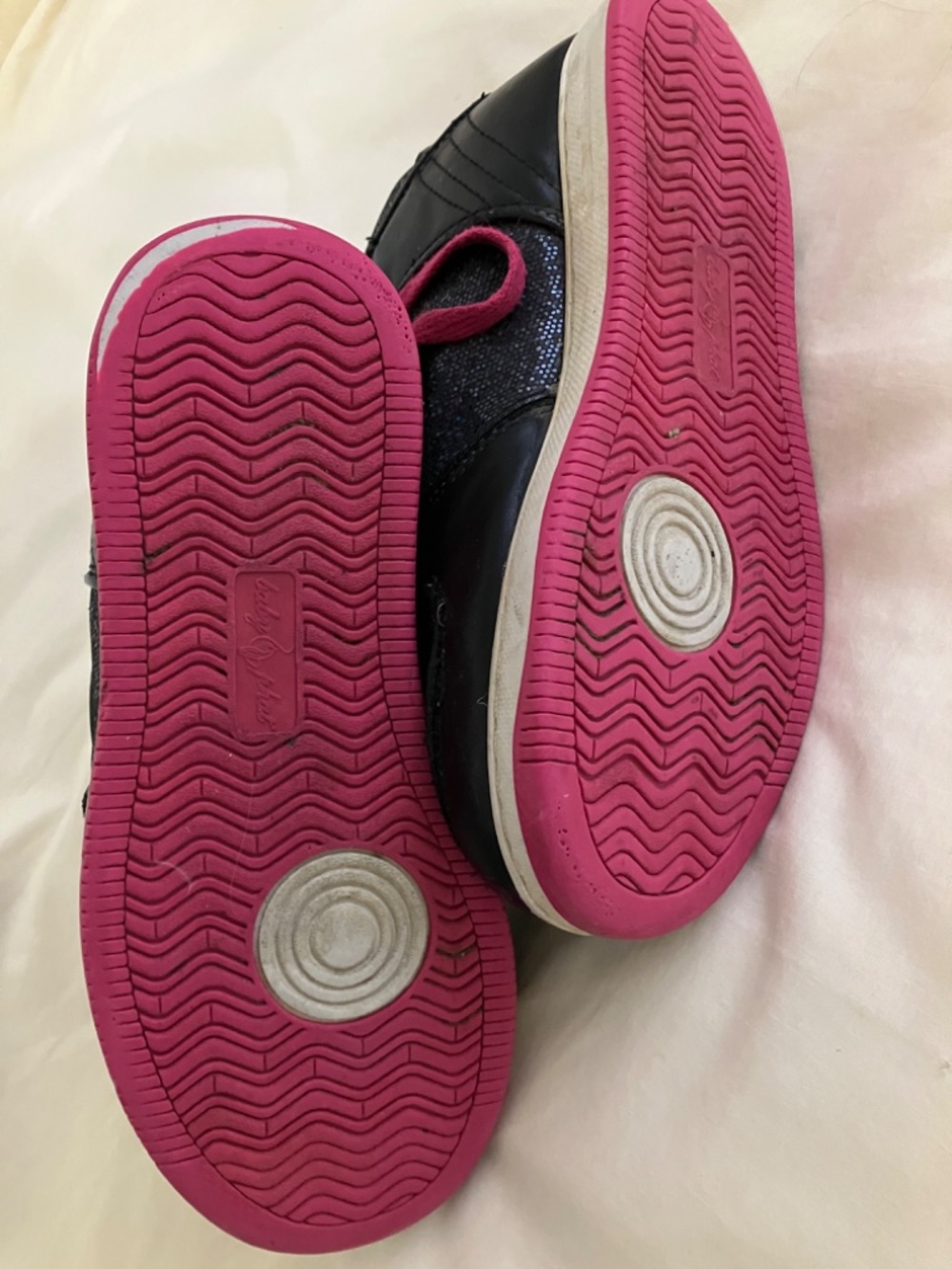 Shoes - Picture 3 of 3